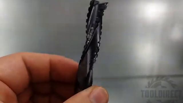 Фреза спиральная Z3 верх. с покрытием ALTiN D=12x42x90 S=12 ROTIS 135.124290CBA смотреть онлайн