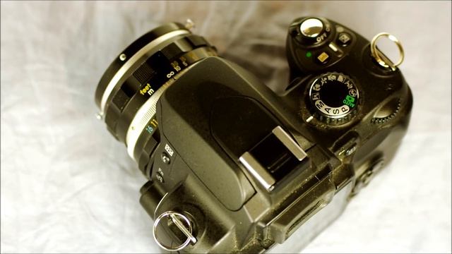 Introduction to the Nikon D40, Video 3 of 12 (Diopter Adjustment) смотреть онлайн