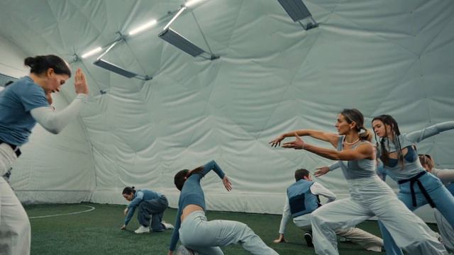 Starfield by Seisole crew смотреть онлайн