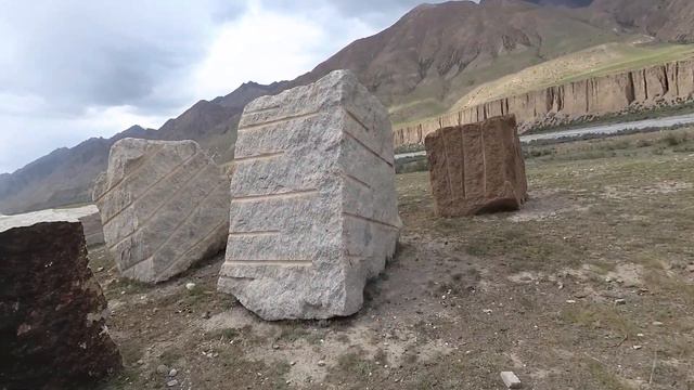 Каменный город на Иныльчеке смотреть онлайн