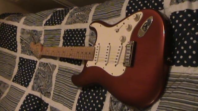 My 1995 limited production 50th annivery Fender Stratocaster смотреть онлайн