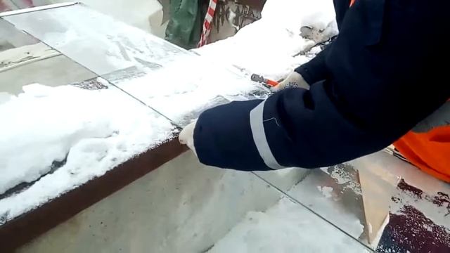 БУДНИ ВАХТОВИКА 29 сер РЕЖЕМ КАЛЕНОЕ СТЕКЛО (без триплекса) смотреть онлайн