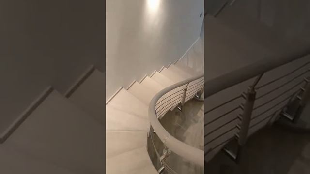 Лестница на бетонном основании смотреть онлайн