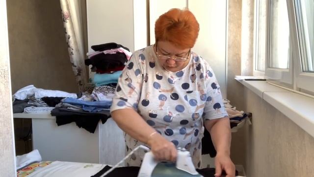 РАЗГОВОР С СЕСТРОЙ! РОДИТЕЛИ НАМ ОСОБО НЕ ПОМОГАЛИ! Так БЫЛО ПРИНЯТО В СССР! смотреть онлайн