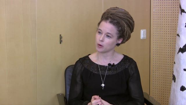 7/12 korta med kulturminister Amanda Lind. смотреть онлайн