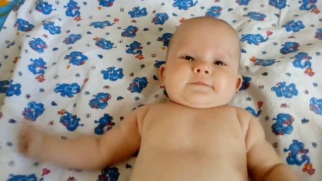 Ребенок радуется смотреть онлайн