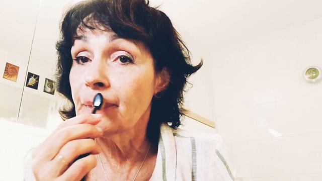 Как увеличить губы макияжем? "Big lips"-Схема. смотреть онлайн