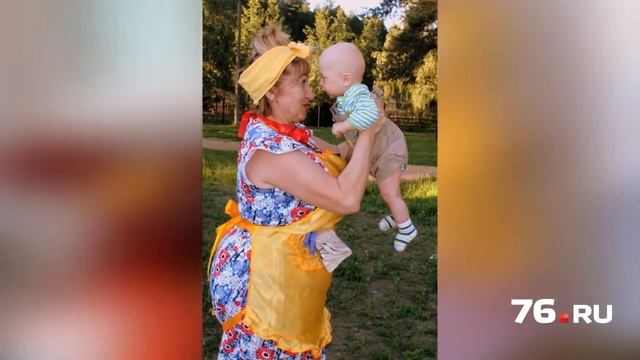 Парад колясок в Ярославле смотреть онлайн