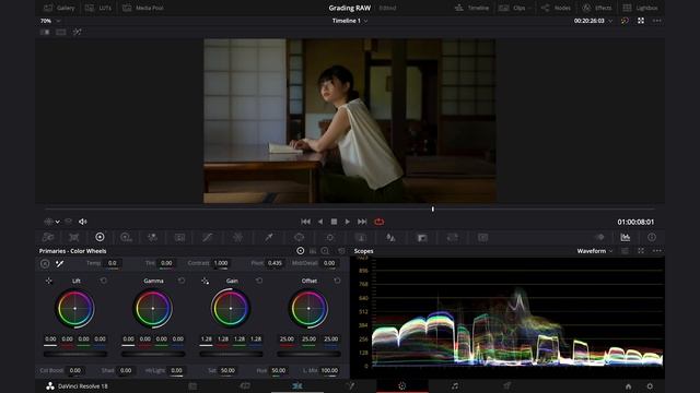 How to color grade RAW in DaVinci Resolve 18 (Color managed) смотреть онлайн