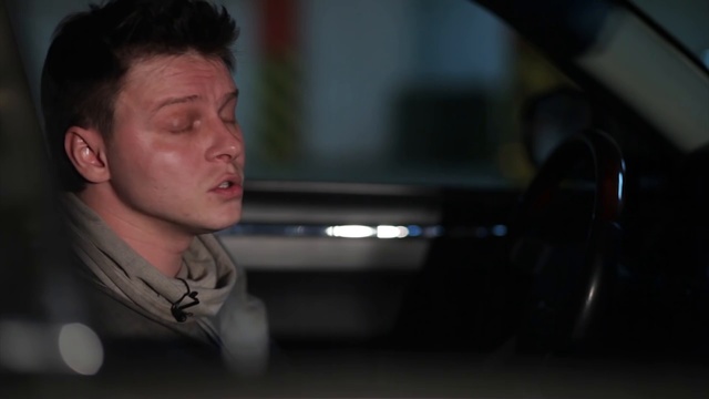 Тест-драйв Chrysler 300c _ Не ссы, доедем! S02 Ep03 (Chrysler 300c)