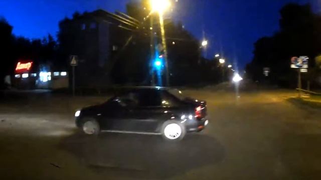 Некрасова и Сурикова Логан на красный смотреть онлайн