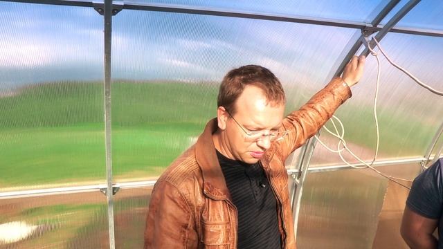 Птицеводство #12. Как быстро построить курятник? Теплица как птичник. смотреть онлайн