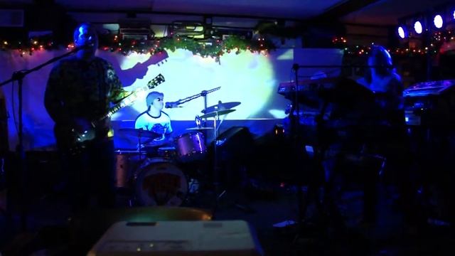 GROOVY FOOD - buffalo field смотреть онлайн