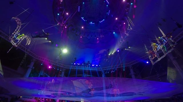 Triple wide flying trapeze act ''Marc Chagall'' by ''The Flying Heroes'' 27.05.2023 смотреть онлайн