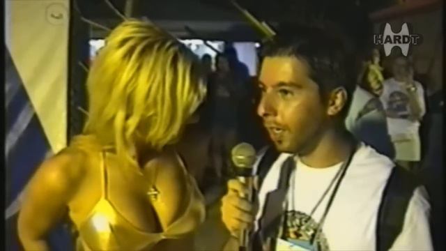 Débora Chlaem (Ronaldinha) - HARDT no Planeta - 2001 смотреть онлайн