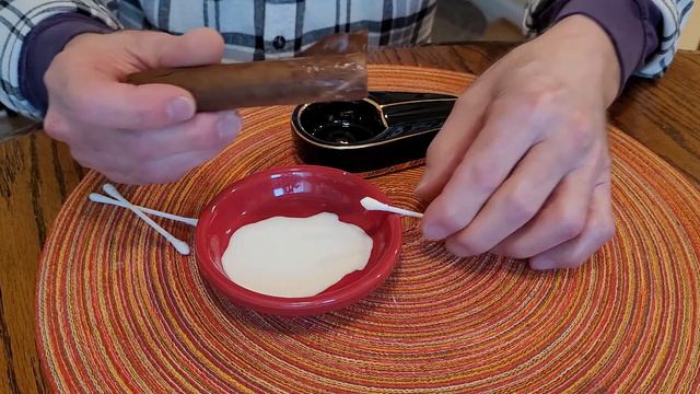 Can you repair an unraveling cigar wrapper with milk? - Cigar 101