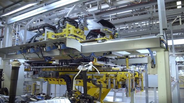 Škoda ENYAQ iV produzione e assemblaggio presso lo stabilimento di Mlada Boleslav in Polonia смотреть онлайн