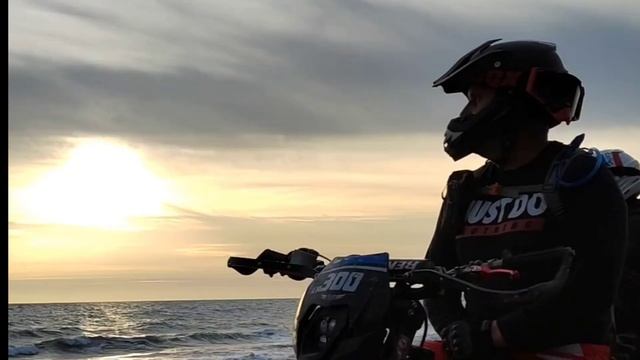 уходим на перерыв смотреть онлайн