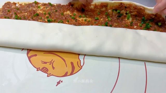 比包子还简单好吃的肉末花卷，层层入味，一上桌瞬间就抢光了 смотреть онлайн