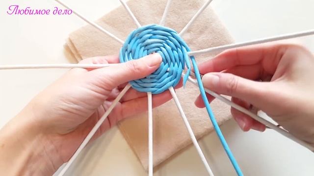 ❄️Снежинка из газетных трубочек! Супер легко! смотреть онлайн