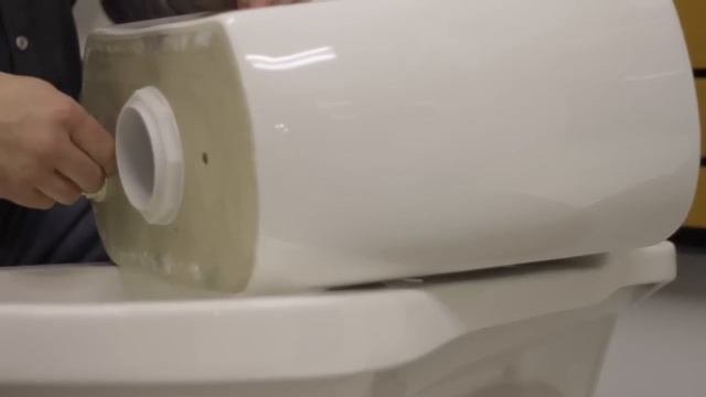 Plumbing Advice : How to Replace the Tank-to-Bowl Kit смотреть онлайн