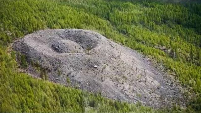 Mysteries and Oddities: Patomskiy Crater, mysterious impact crater with legends tied to a UFO смотреть онлайн