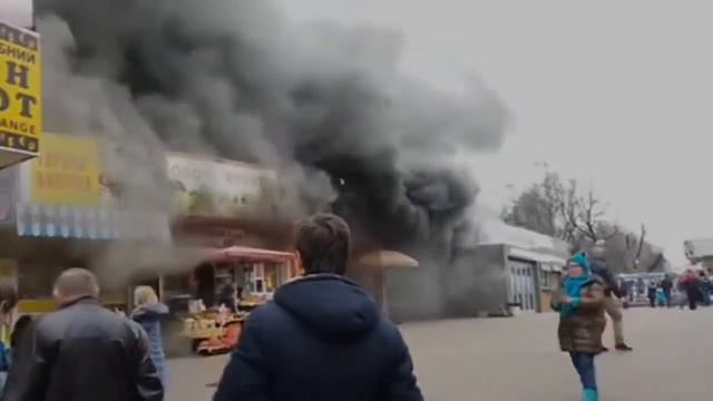 ПОЖАР КИЕВ МЕТРО ЛЕВОБЕРЕЖНОЕ смотреть онлайн