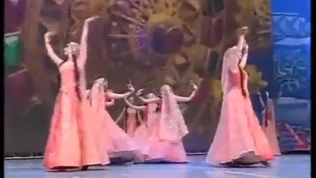 Армянский танец "Весна" смотреть онлайн