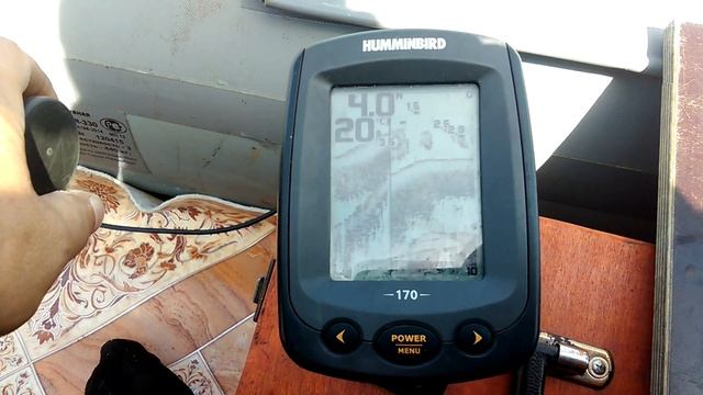 Эхолот Humminbird PiranhaMAX 170 смотреть онлайн