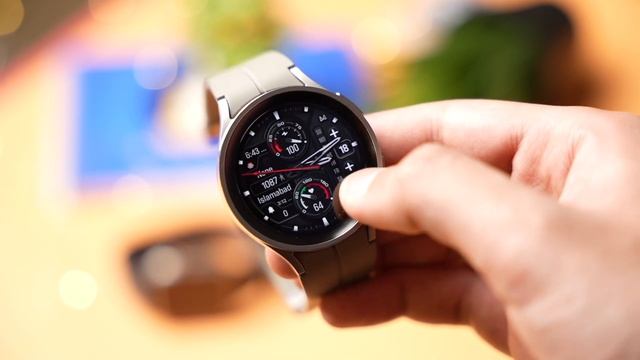 Samsung Galaxy Watch 6 Classic VS Watch 5 PRO Surprising Results!! смотреть онлайн