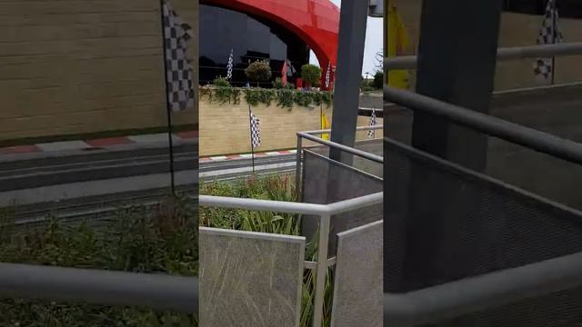 Aaron Veselinov. Ferrari 27.Portaventura Spanje смотреть онлайн
