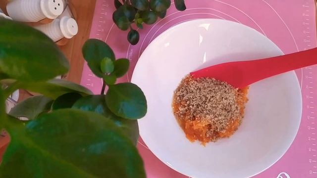 #конфетыизморковки #рафаэлло #морковныйрафаэлло #новыйгод2021 Рафаэлло морковный! Необычный снежок! смотреть онлайн
