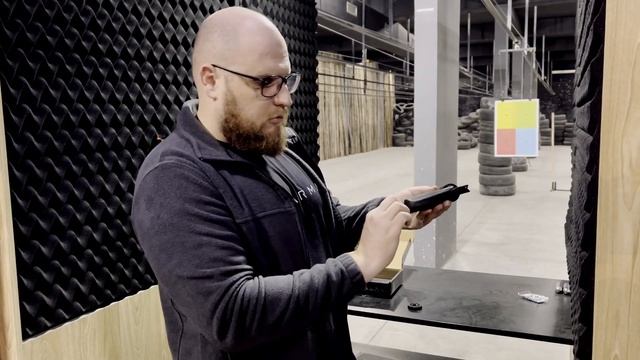 Colt Python de chumbinho! Umarex смотреть онлайн