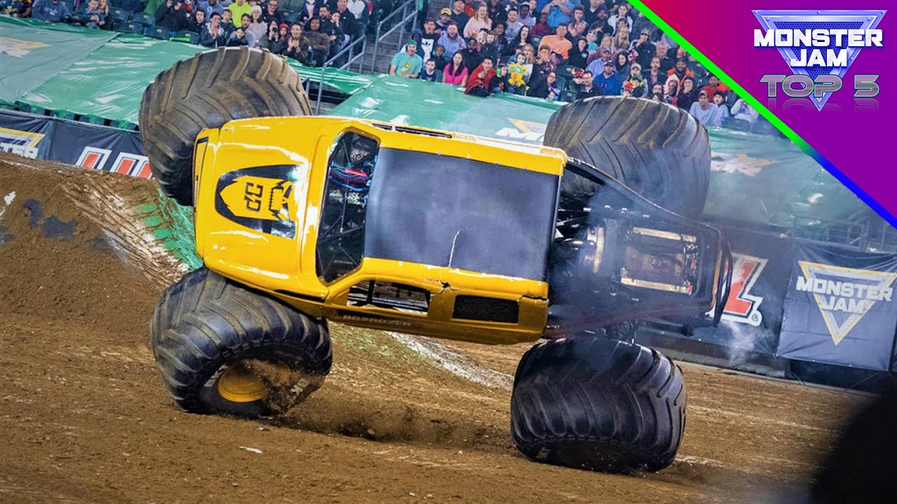 Monster Jam: 5 лучших моментов компании Diesel Brothers