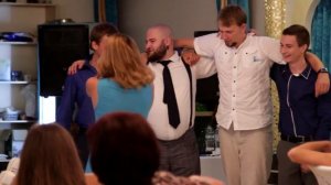 Веселый и необычный конкурс для настоящих мужчин!)))