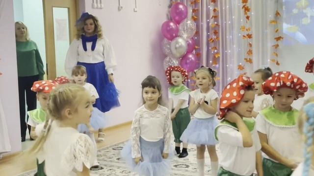 Праздник осени в детском саду/средняя группа/23 смотреть онлайн