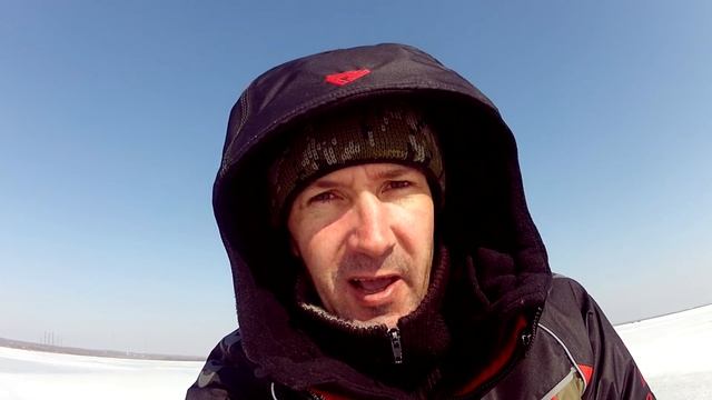 Рыбалка на донку м поплавок. Ловля камбалы и наваги в глухозимье. смотреть онлайн