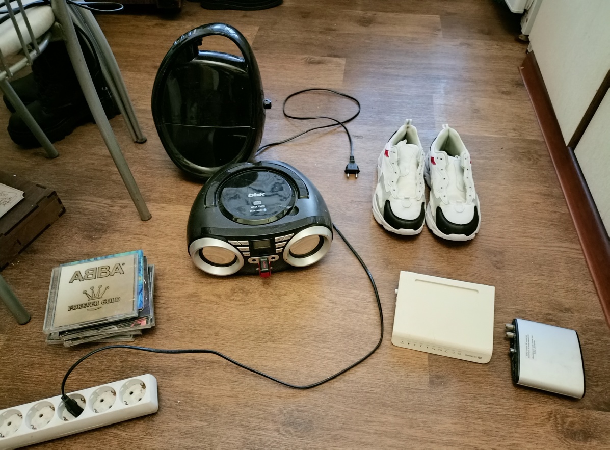 Как я зарабатываю лазая по мусоркам Москвы смотреть онлайн