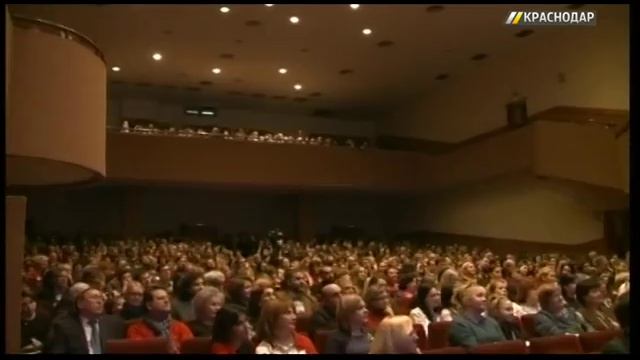 В Краснодаре выступил музыкант Михаил Казиник смотреть онлайн