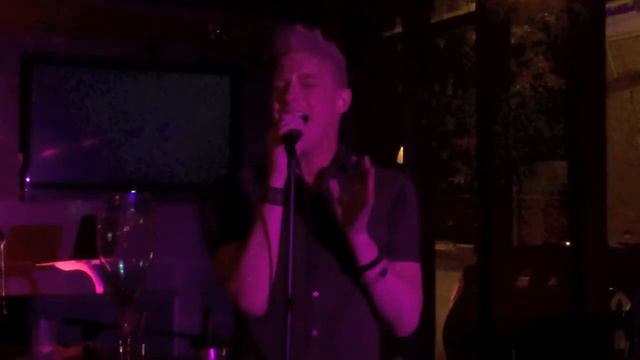 Shane Ashton - At Last (Live in West Hollywood) смотреть онлайн