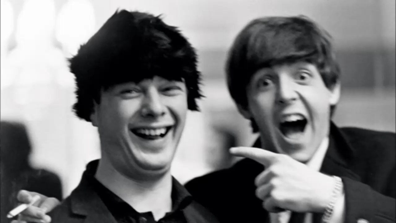 Beatles - One and One is Two смотреть онлайн