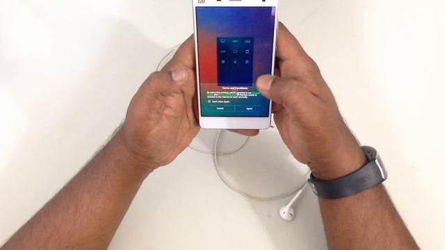 Xiaomi Mi4 64GB Unboxing, Hands-on Review смотреть онлайн