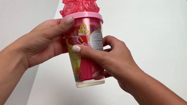 Стакан с подсветкой Принцессы смотреть онлайн