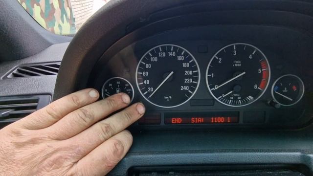 Сброс межсервисного интервала BMW X5 E53. Service interval reset BMW X5 E53 смотреть онлайн
