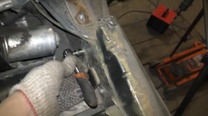 Замена моторчика и трапеции дворников на Приоре