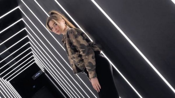 Ariana Grande - positions - Dance