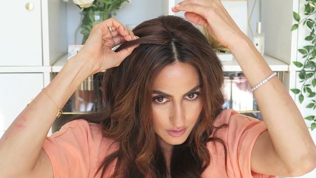 Thinning Hair to Thick in Minutes | Uniwigs Hair Topper Demo! смотреть онлайн
