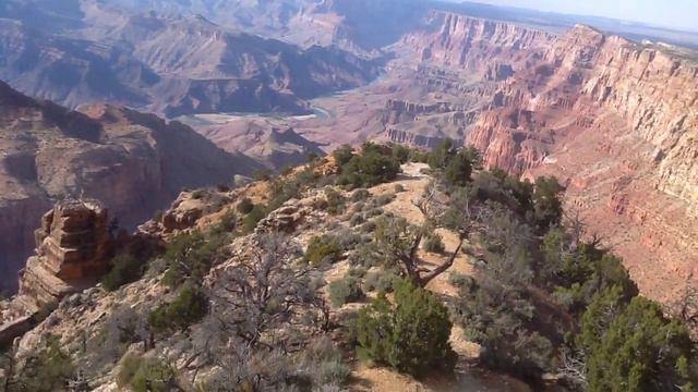 Каньон на реке Колорадо Canyon on the Colorado River смотреть онлайн