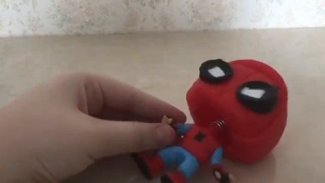 Разбор Funko PoP на человека паука возращение домой самодельный костюм смотреть онлайн