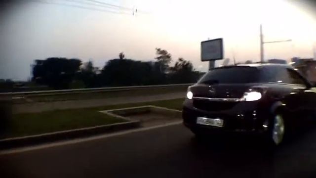 Opel Astra GTC смотреть онлайн